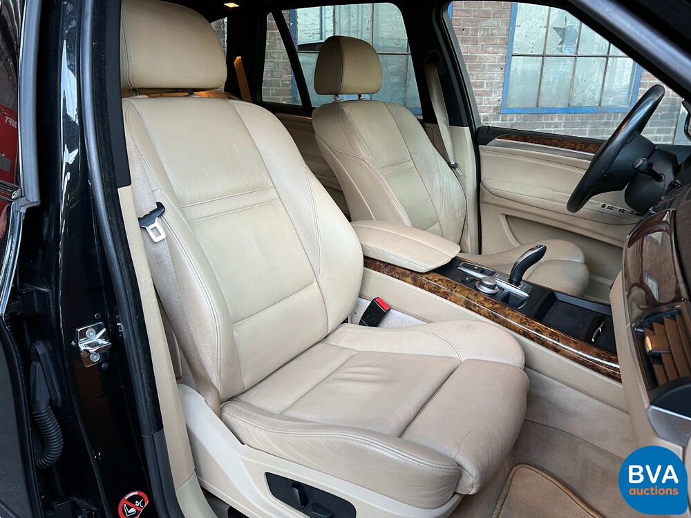 BMW X5 xDrive 48i 7Persoons 355pk 2007, 05-KTN-3