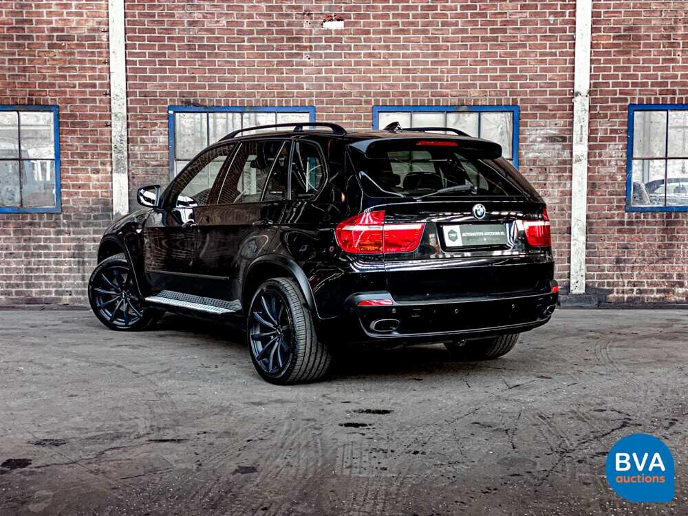 BMW X5 xDrive 48i 7Persoons 355pk 2007, 05-KTN-3