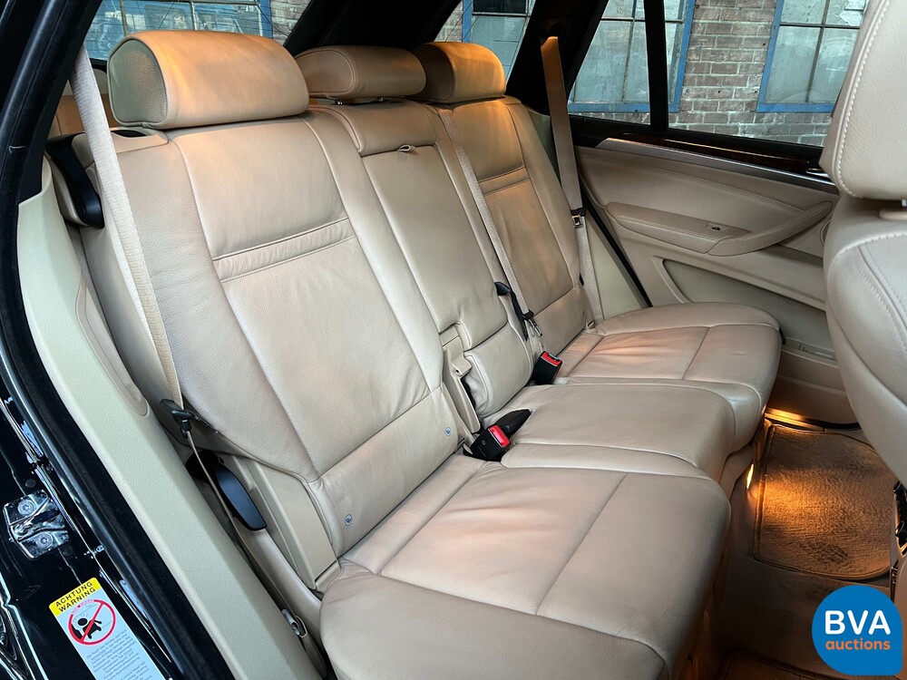BMW X5 xDrive 48i 7Persoons 355pk 2007, 05-KTN-3