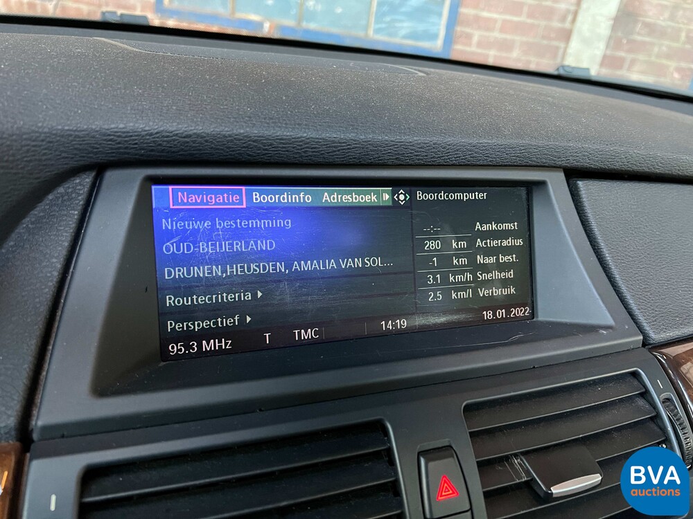 BMW X5 xDrive 48i 7Persoons 355pk 2007, 05-KTN-3