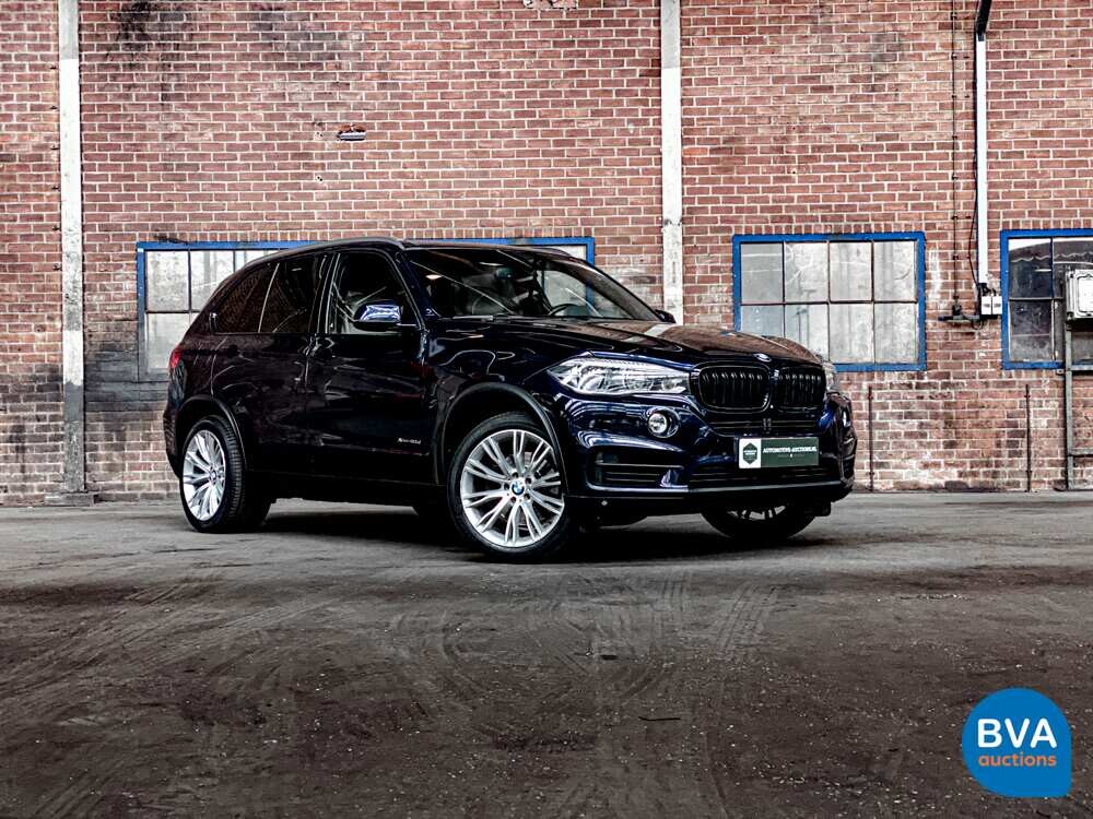 BMW X5 40d xDrive High Executive 313pk 2014, KZ-214-S