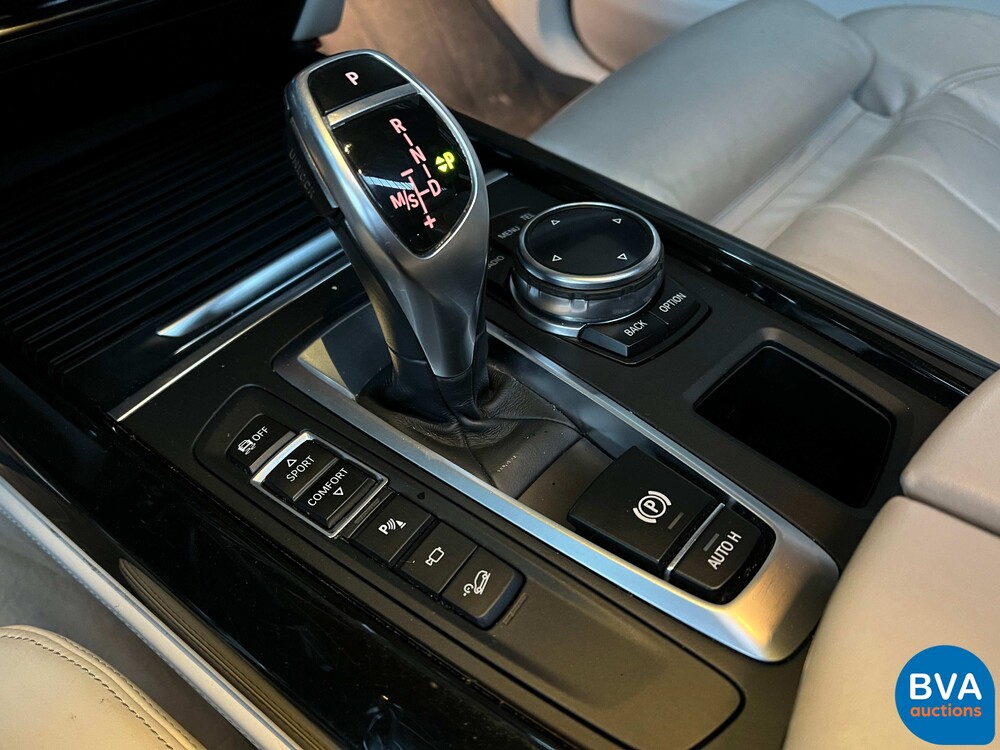 BMW X5 40d xDrive High Executive 313pk 2014, KZ-214-S