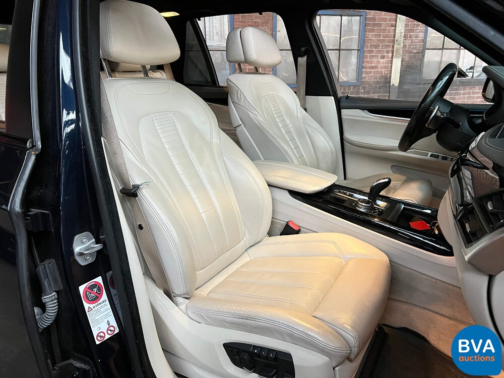 BMW X5 40d xDrive High Executive 313pk 2014, KZ-214-S