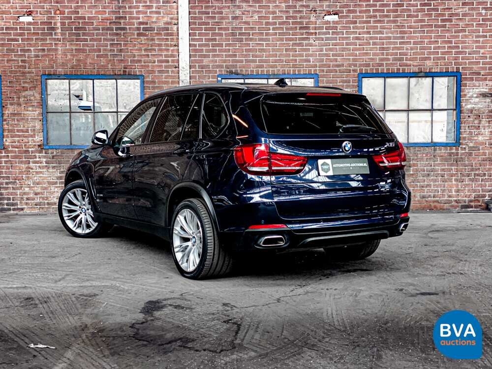 BMW X5 40d xDrive High Executive 313pk 2014, KZ-214-S