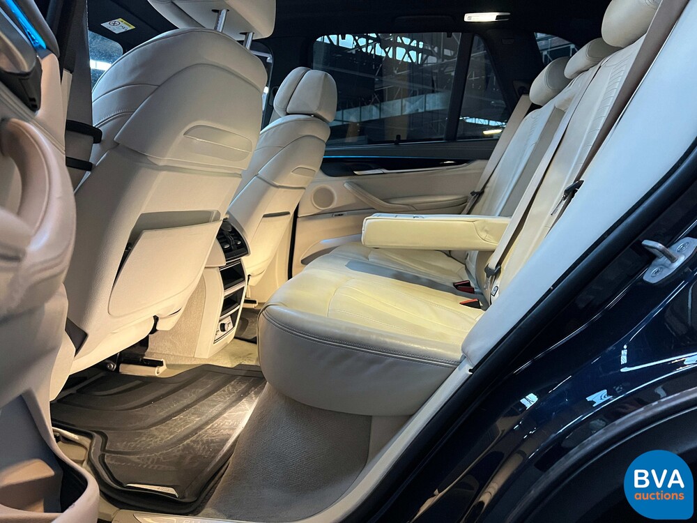 BMW X5 40d xDrive High Executive 313pk 2014, KZ-214-S