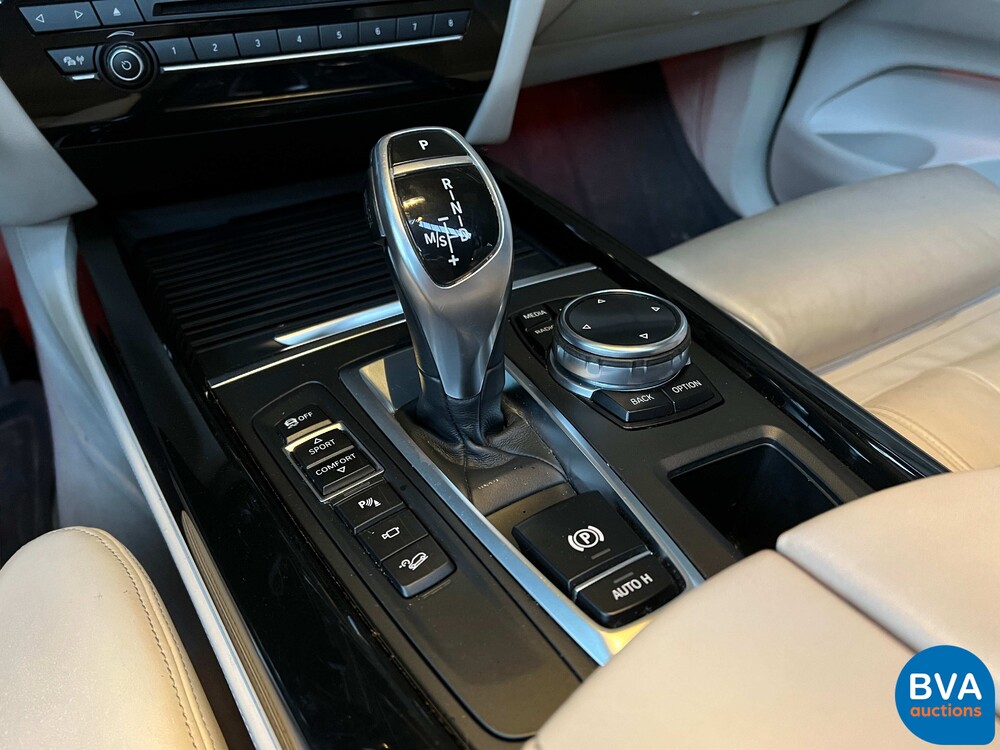 BMW X5 40d xDrive High Executive 313pk 2014, KZ-214-S