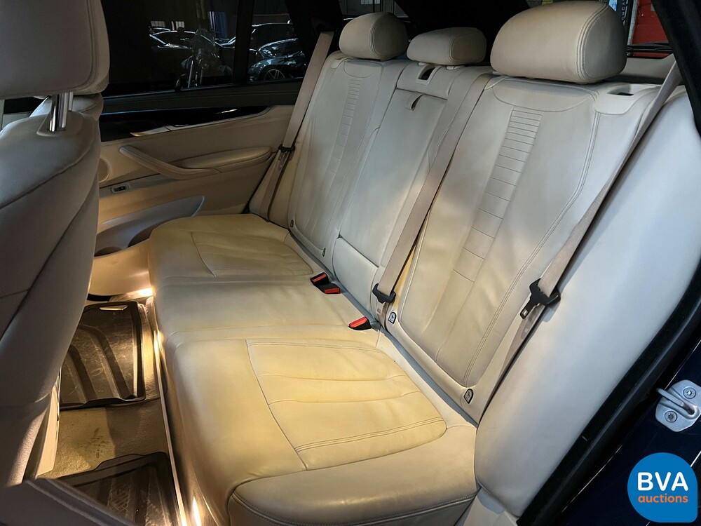 BMW X5 40d xDrive High Executive 313pk 2014, KZ-214-S