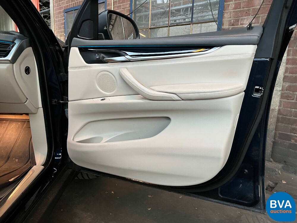 BMW X5 40d xDrive High Executive 313pk 2014, KZ-214-S