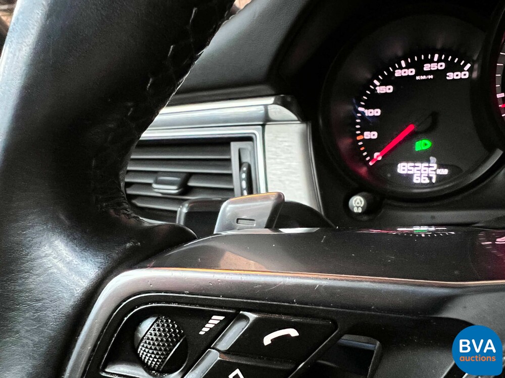 Porsche Macan Turbo 3.6 400pk 2015 -Org NL-, 4-ZSP-38