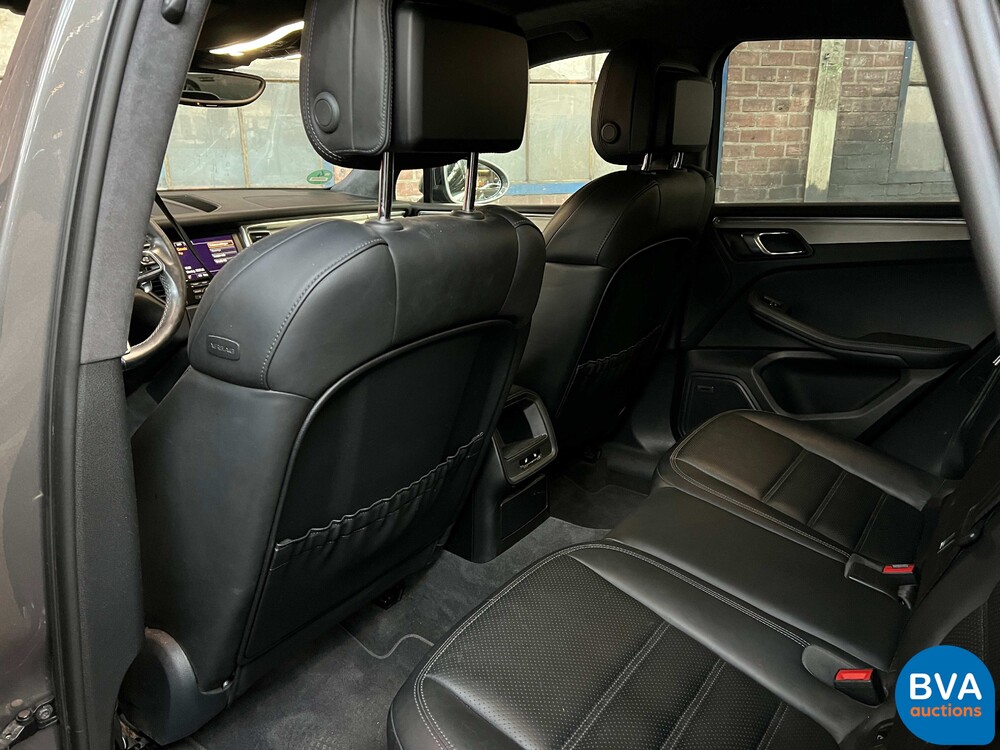 Porsche Macan Turbo 3.6 400pk 2015 -Org NL-, 4-ZSP-38