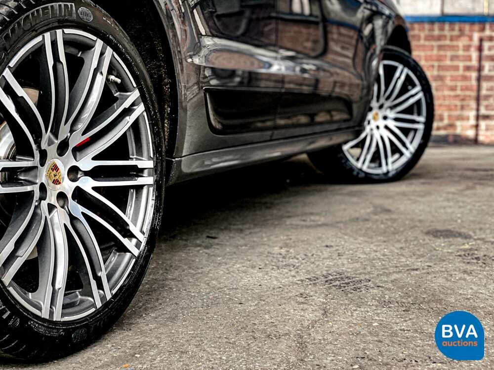 Porsche Macan Turbo 3.6 400pk 2015 -Org NL-, 4-ZSP-38
