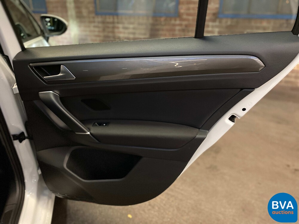 Volkswagen Golf Sportsvan 1.0 TSI Comfortline 2018, N-351-RF