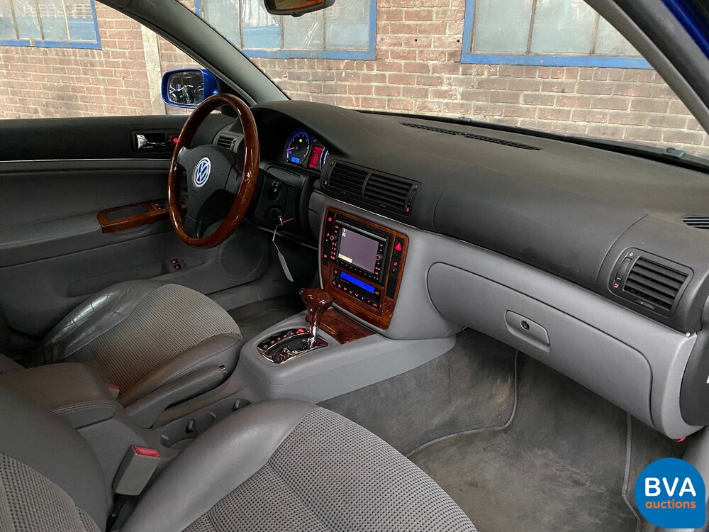 Volkswagen Passat Variant W8 4Motion 275pk 2002 -Youngtimer-