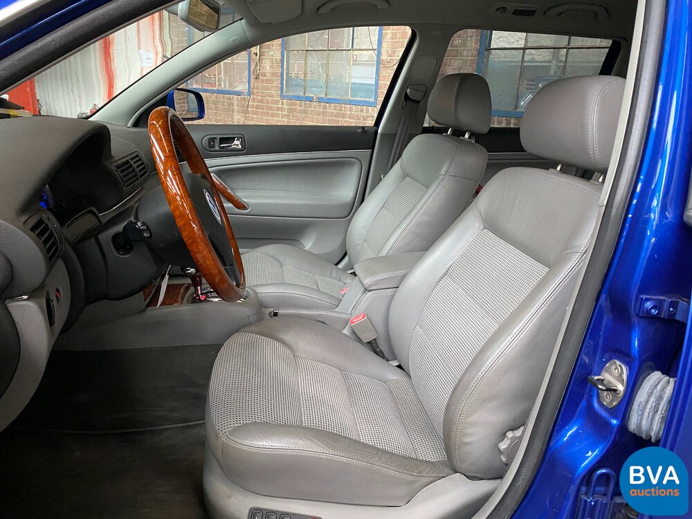 Volkswagen Passat Variant W8 4Motion 275pk 2002 -Youngtimer-