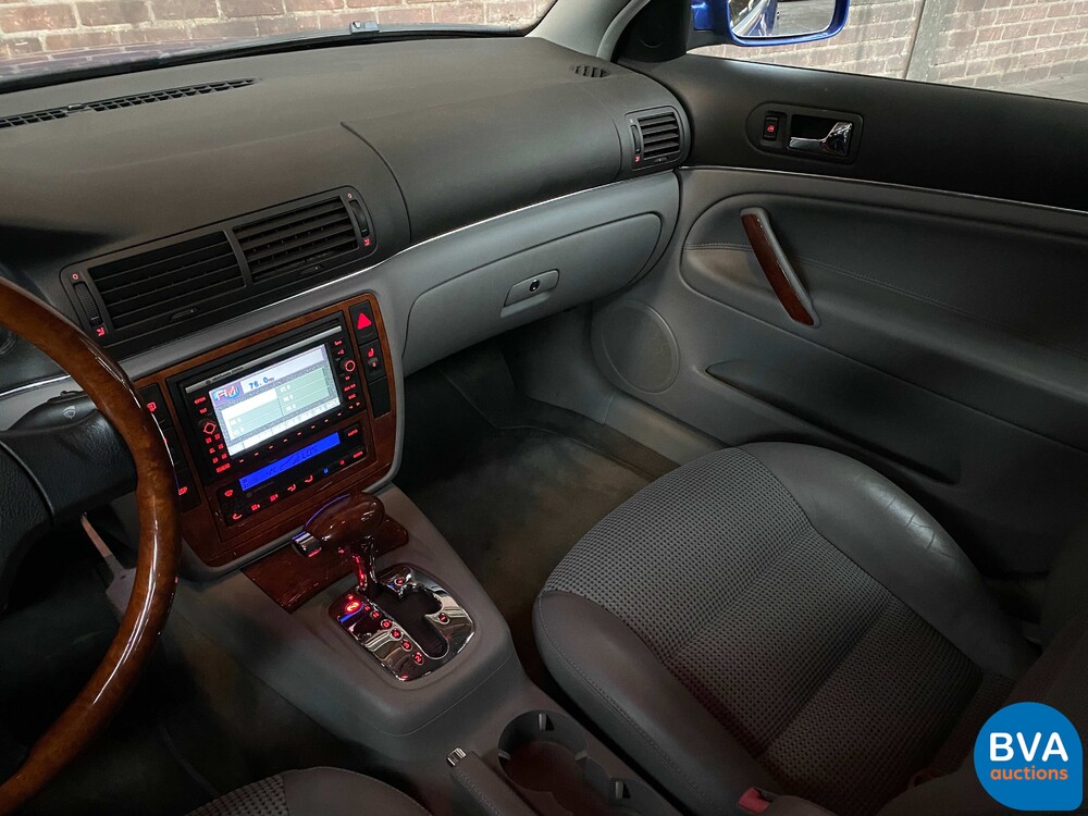 Volkswagen Passat Variant W8 4Motion 275pk 2002 -Youngtimer-