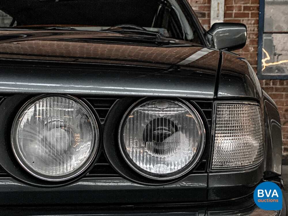 BMW 730iA E32 7-series 188hp 1987, ZG-687-B.