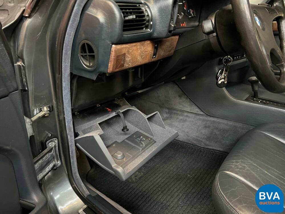 BMW 730iA E32 7-series 188hp 1987, ZG-687-B.