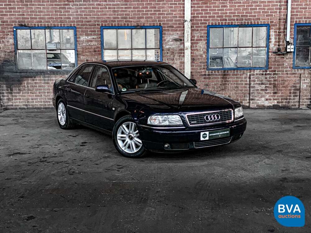 Audi A8 2.8 5V quattro Exclusive 193pk 2002 -Org. NL-, 21-JZ-DK