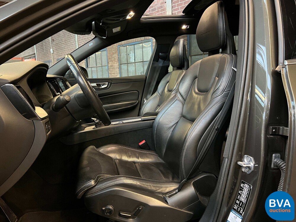 Volvo XC60 D5 AWD Inscription 235pk 2019 -Org. NL-, XZ-722-T
