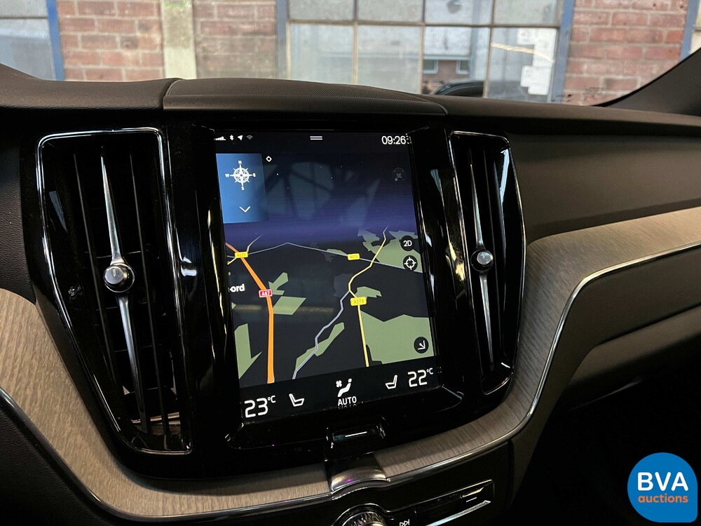 Volvo XC60 D5 AWD Inscription 235pk 2019 -Org. NL-, XZ-722-T