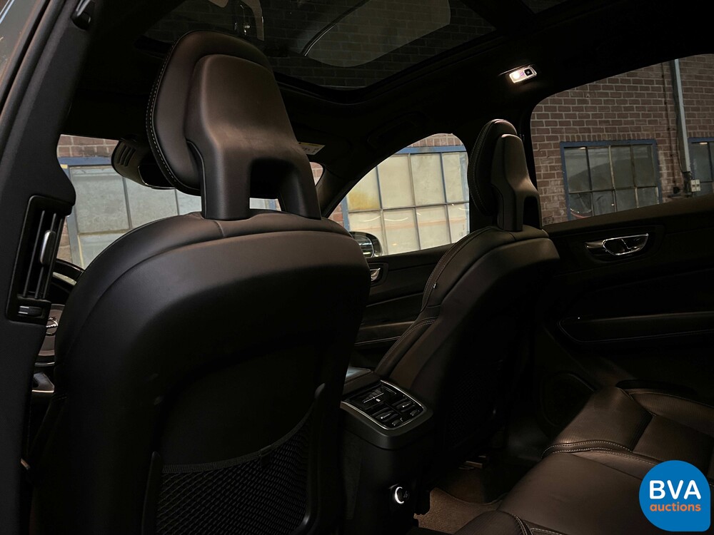 Volvo XC60 D5 AWD Inscription 235pk 2019 -Org. NL-, XZ-722-T