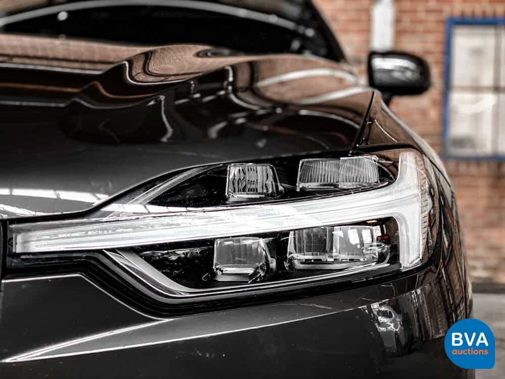 Volvo XC60 D5 AWD Inscription 235pk 2019 -Org. NL-, XZ-722-T
