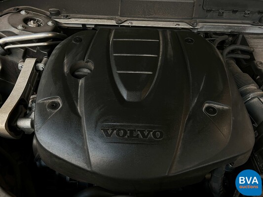 Volvo XC60 D5 AWD Inscription 235PS 2019 -Org. NL-, XZ-722-T.