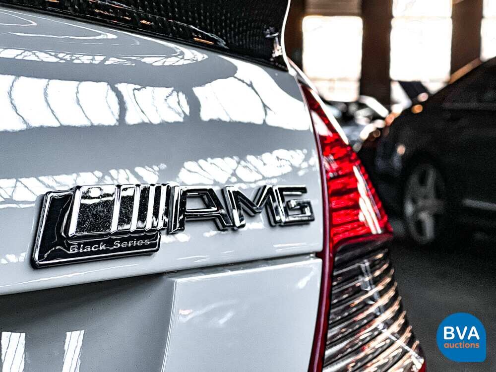 Mercedes-Benz CLK63 AMG BLACK SERIES 507pk 2007 (1 of 500, worldwide)