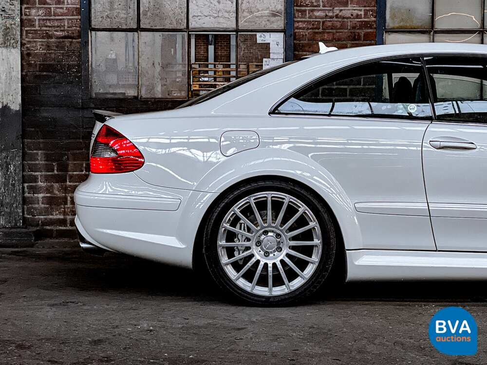Mercedes-Benz CLK63 AMG BLACK SERIES 507pk 2007 (1 of 500, worldwide)