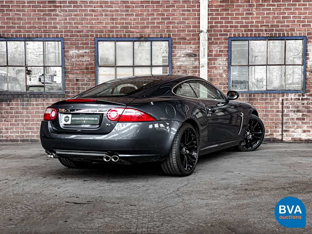 Jaguar XK 4.2 V8 Coupé 298pk 2007, XT-682-T