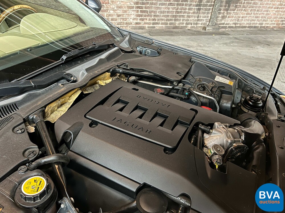 Jaguar XK 4.2 V8 Coupé 298pk 2007, XT-682-T