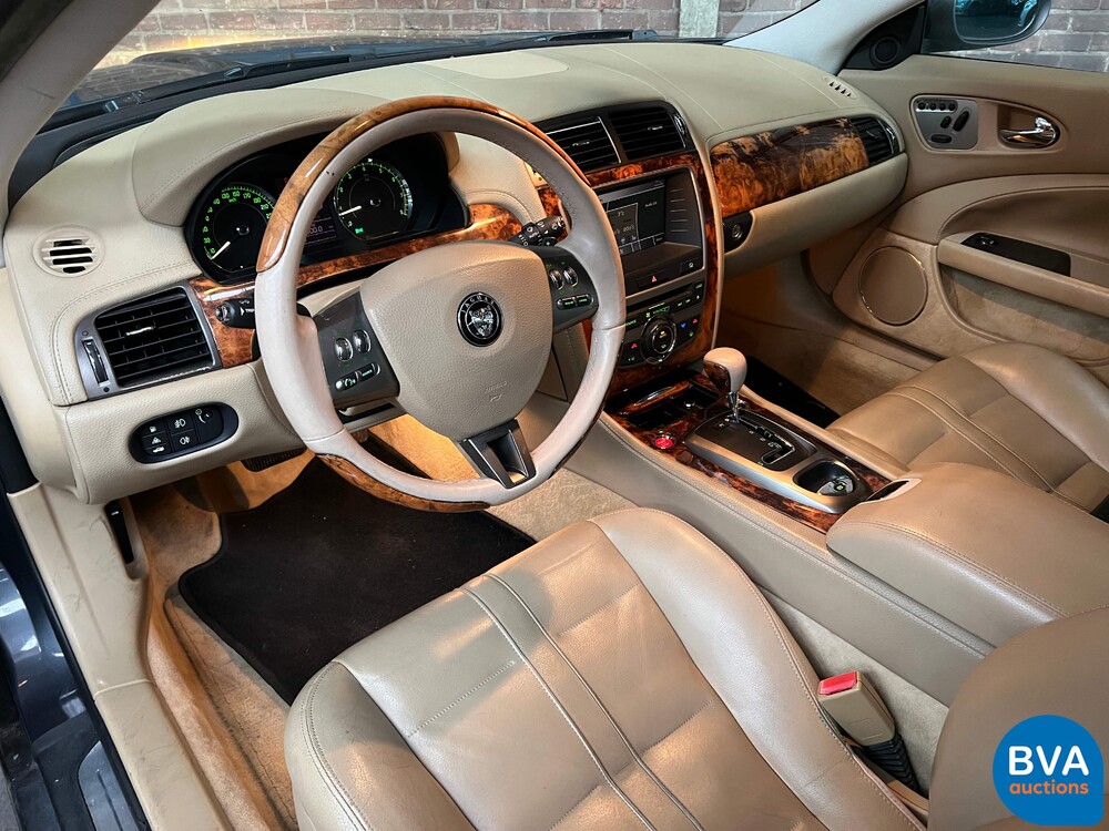 Jaguar XK 4.2 V8 Coupé 298pk 2007, XT-682-T