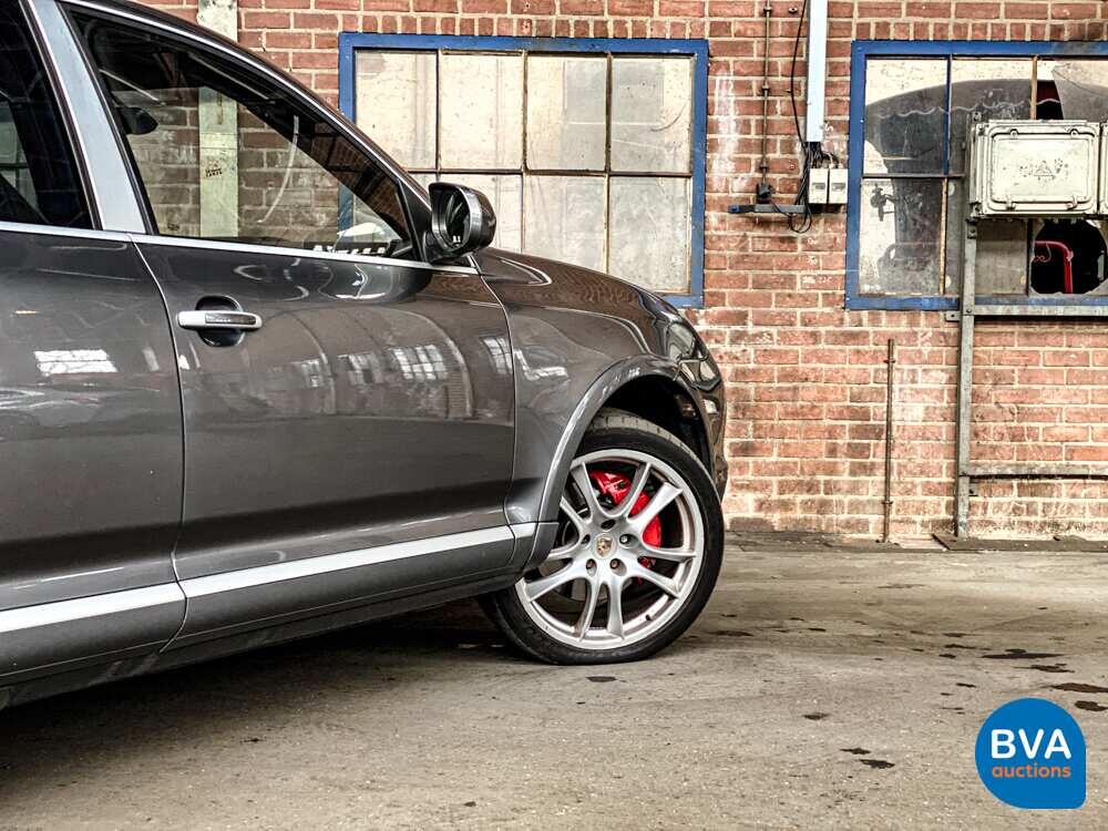 Porsche Cayenne 4.8 Turbo 500pk 2007 -Org. NL-, 56-XG-TV