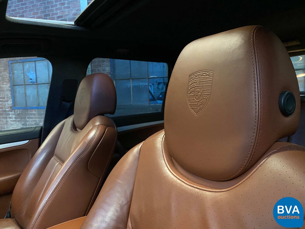 Porsche Cayenne 4.8 Turbo 500pk 2007 -Org. NL-, 56-XG-TV