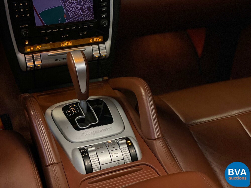 Porsche Cayenne 4.8 Turbo 500pk 2007 -Org. NL-, 56-XG-TV