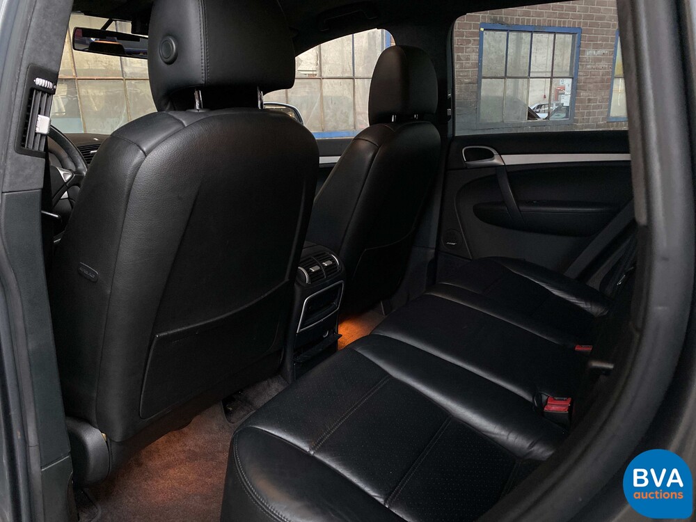 Porsche Cayenne turbo 4.5 V8 450pk 2003 -YOUNGTIMER-