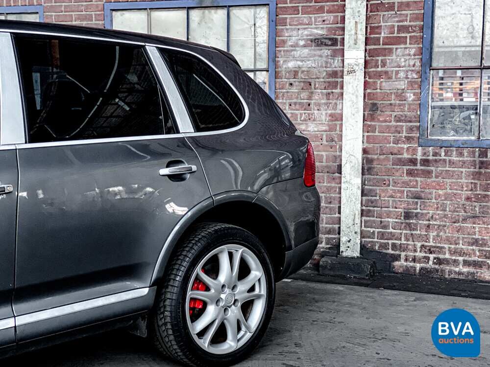 Porsche Cayenne turbo 4.5 V8 450pk 2003 -YOUNGTIMER-