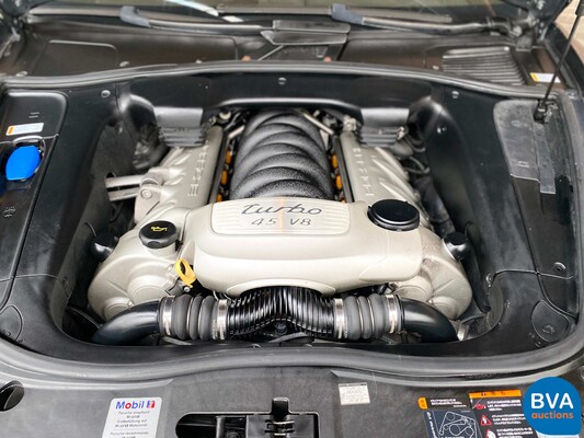 Porsche Cayenne Turbo 4.5 V8 450hp 2003 -YOUNGTIMER-.