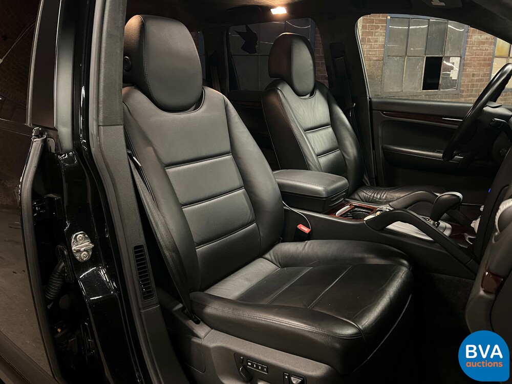 Porsche Cayenne Turbo 4.5 V8 450pk 2005 -YOUNGTIMER-