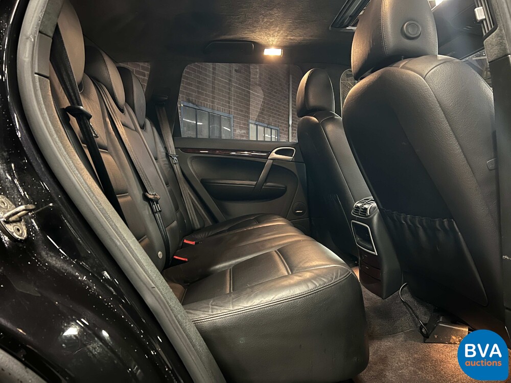 Porsche Cayenne Turbo 4.5 V8 450pk 2005 -YOUNGTIMER-