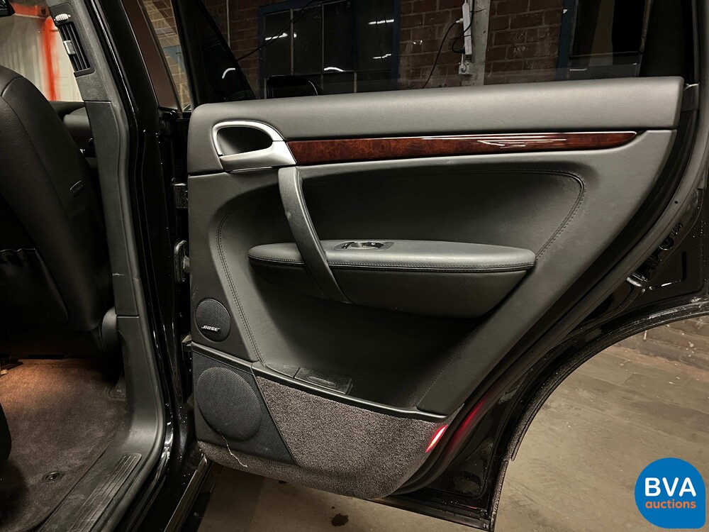 Porsche Cayenne Turbo 4.5 V8 450pk 2005 -YOUNGTIMER-