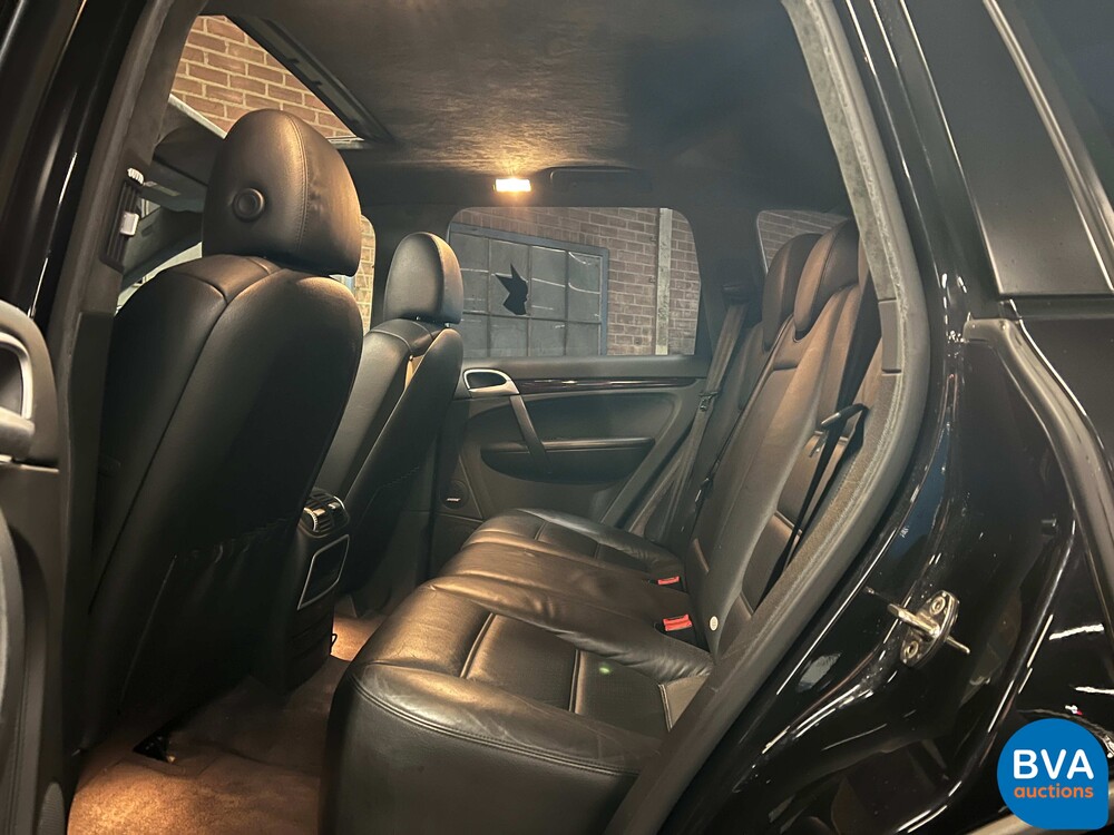 Porsche Cayenne Turbo 4.5 V8 450pk 2005 -YOUNGTIMER-