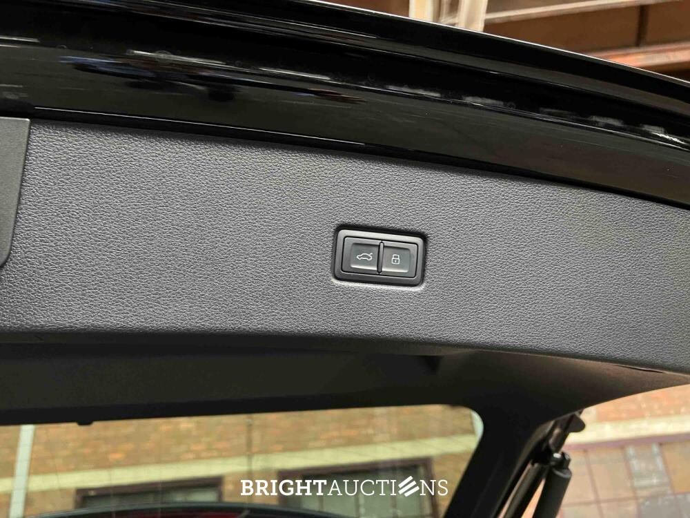 Audi Q8 60 TFSIe Quattro S-Line 490pk 2025 Plug-In Hybrid Fabrieksgarantie