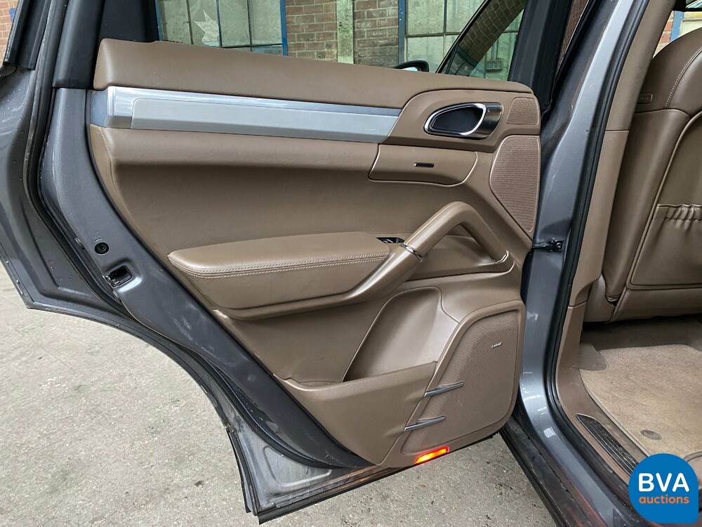 Porsche Cayenne 3.0 S Hybrid 380pk 2010 NW-MODEL, 8-TNP-79
