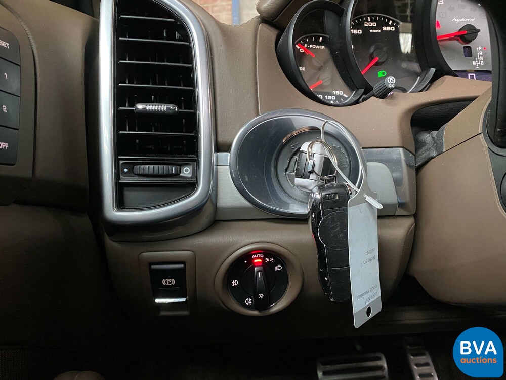 Porsche Cayenne 3.0 S Hybrid 380pk 2010 NW-MODEL, 8-TNP-79