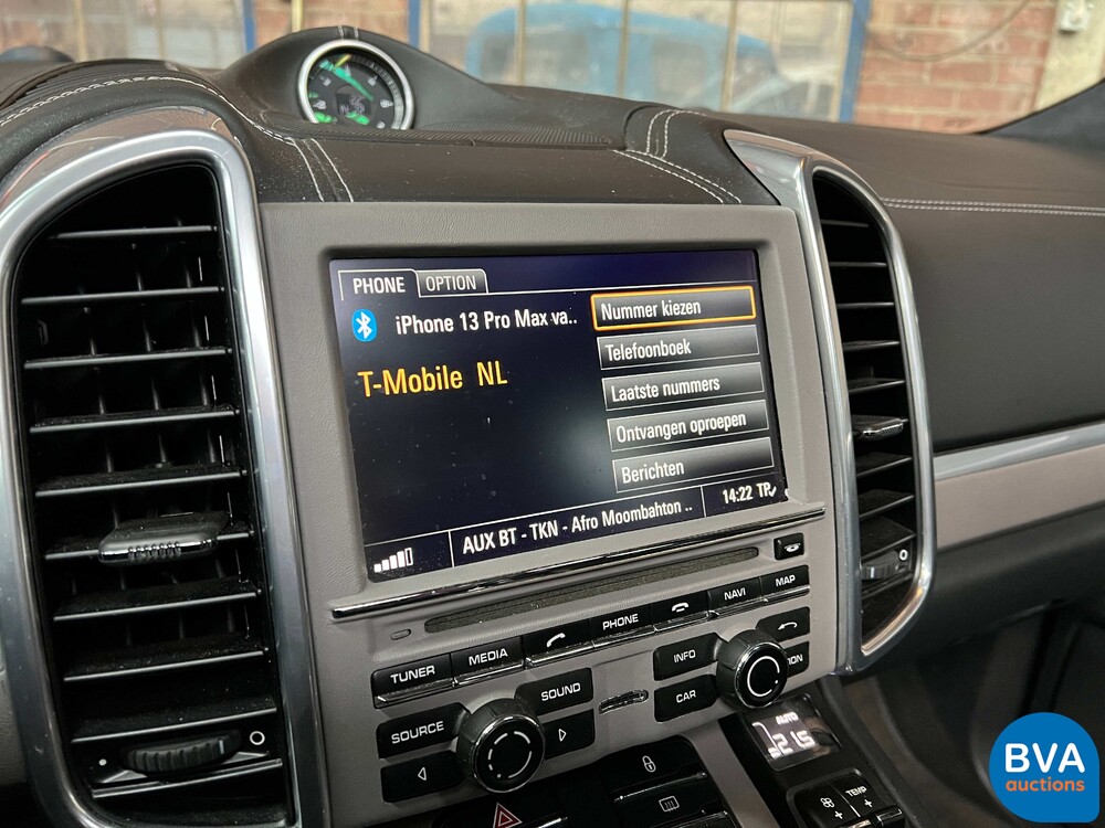 Porsche Cayenne S 4.8 Sportchrono 400pk 2013, JP-842-T