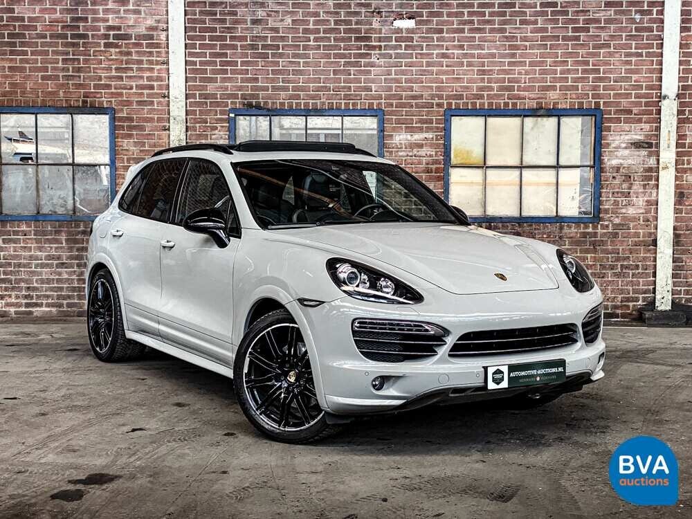 Porsche Cayenne S 4.8 Sportchrono 400pk 2013, JP-842-T