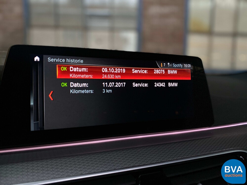 BMW 530d 5-serie Touring High Executive M-sport 265pk 2018