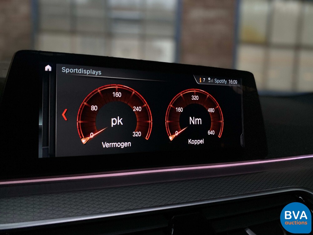 BMW 530d 5-serie Touring High Executive M-sport 265pk 2018