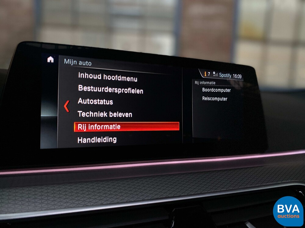 BMW 530d 5-serie Touring High Executive M-sport 265pk 2018